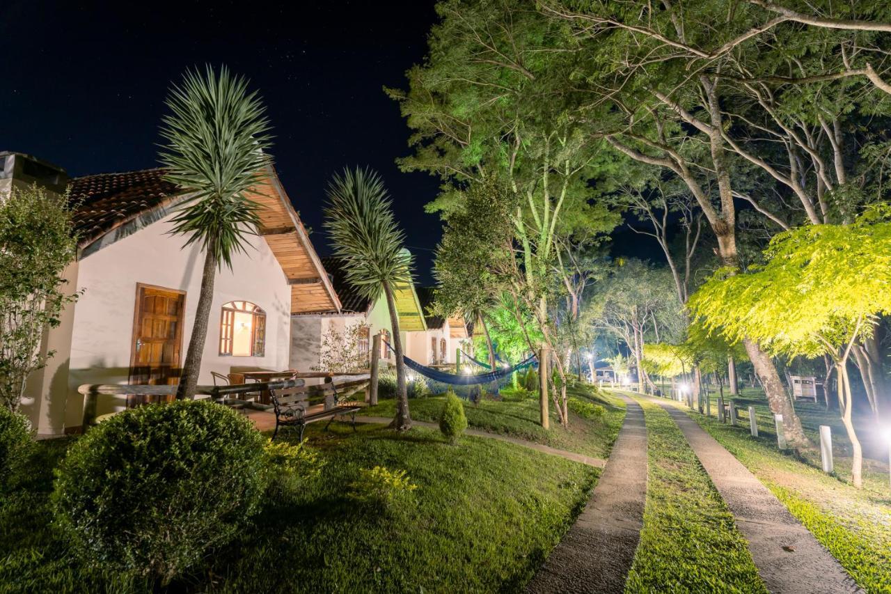 Pousada Villa Pinhal Santo Antônio do Pinhal Eksteriør bilde